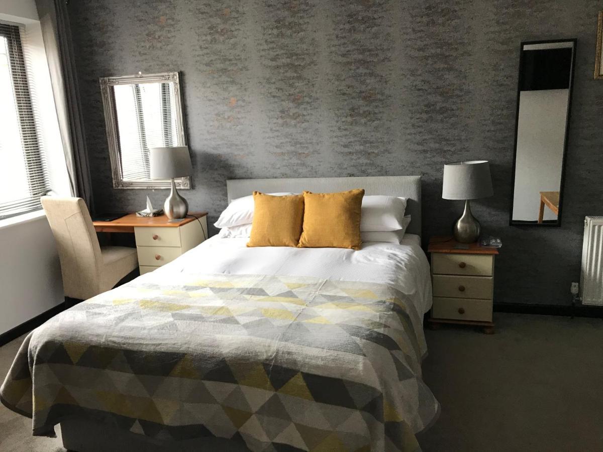 Rooms @ Number Six Oakham Esterno foto